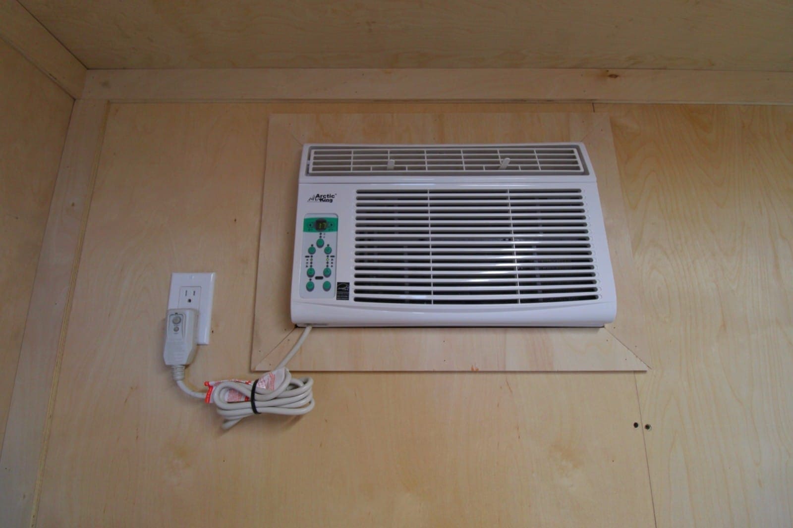 10&rsquo; Economy Office CUBE - Container Services Pty Ltd