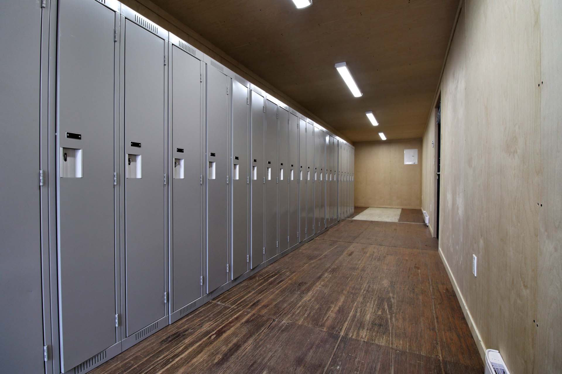 40&rsquo; Locker Room - Container Services Pty Ltd